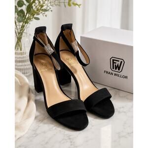 Fran Willor Womens Black Ankle Strap Block Heel Pumps Size 9 1/2 New In Box